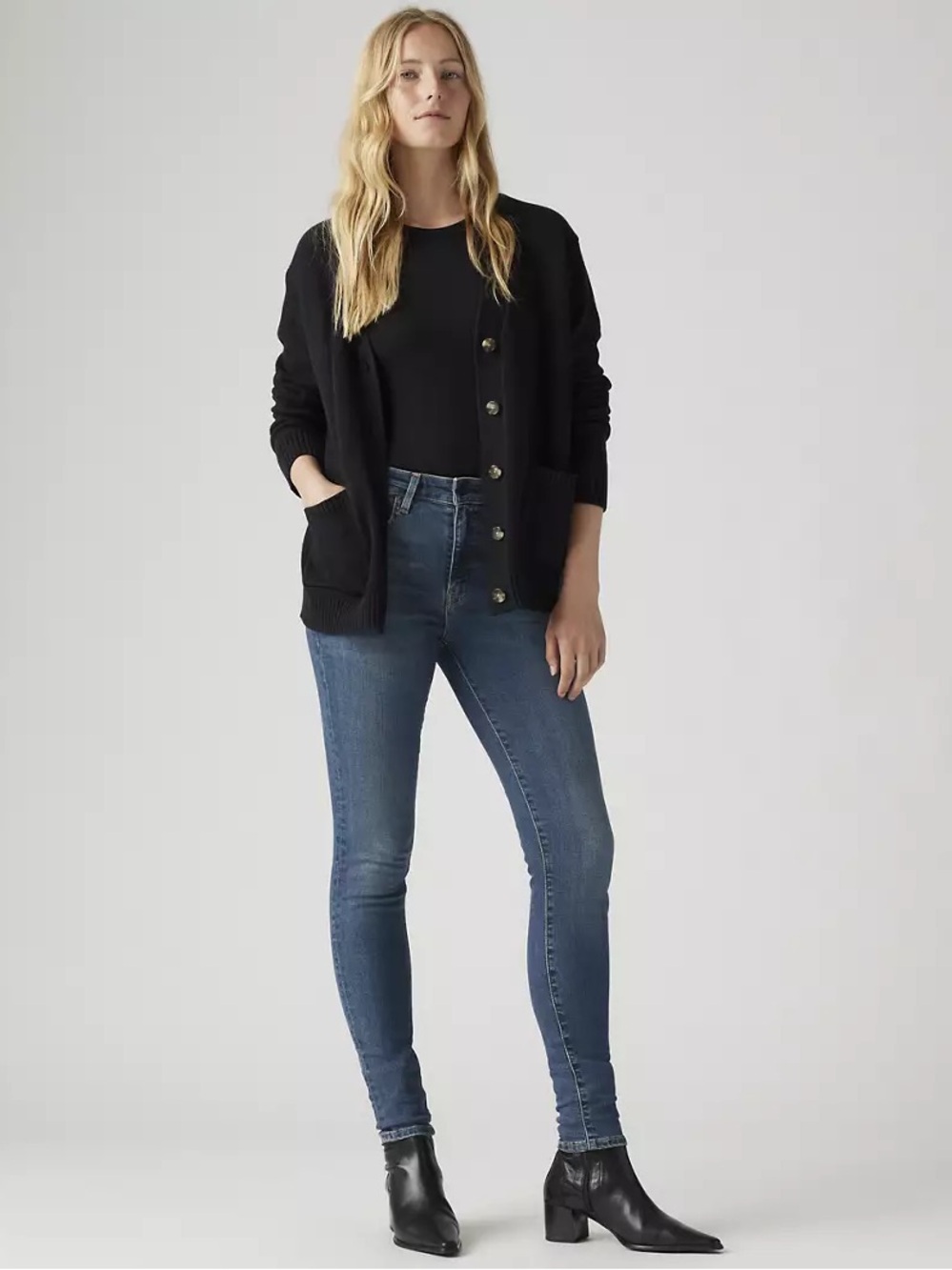 Levi's Skinny Jeans in Medium Blue Wash
